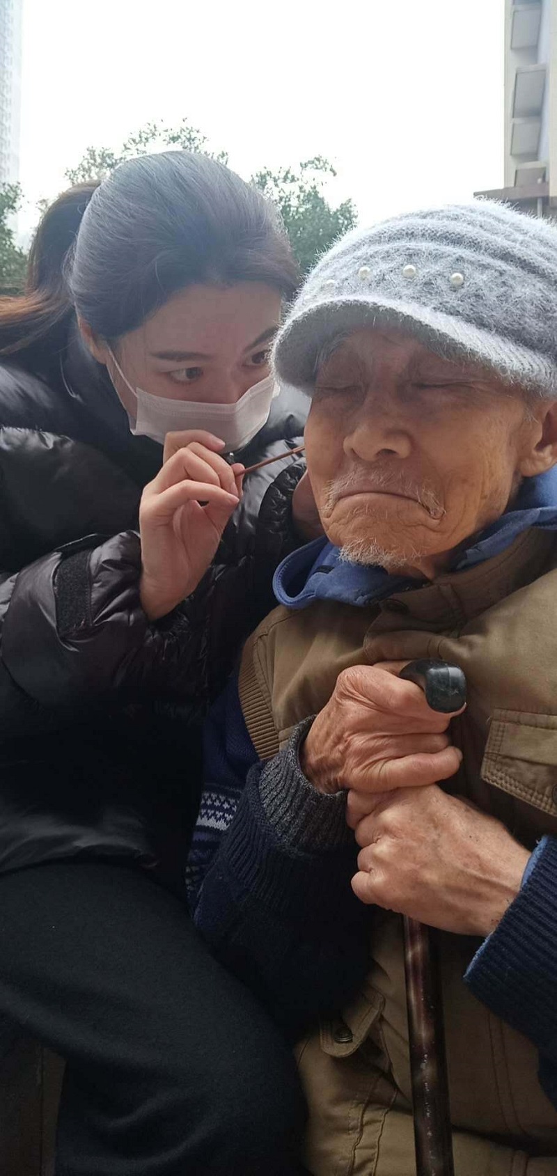 老年人公益采耳